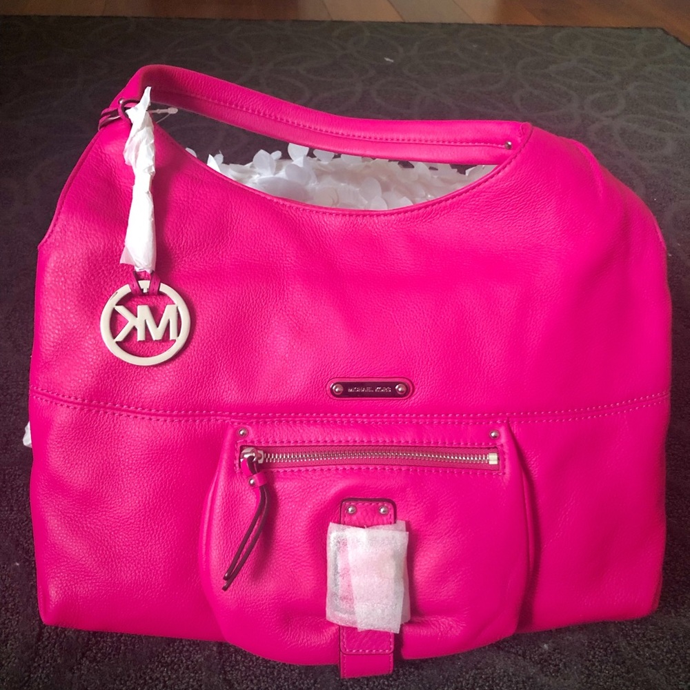 Michael Kors pink shoulder tote - Austin.